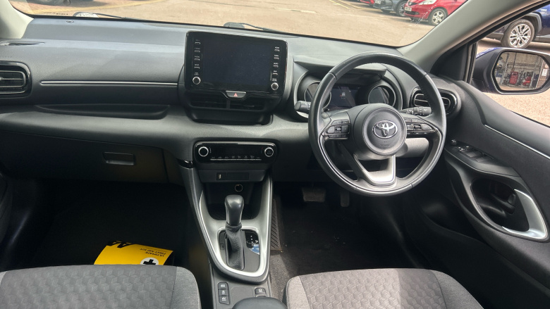 Toyota Yaris 1.5 Hybrid Design 5dr CVT Hybrid Hatchback